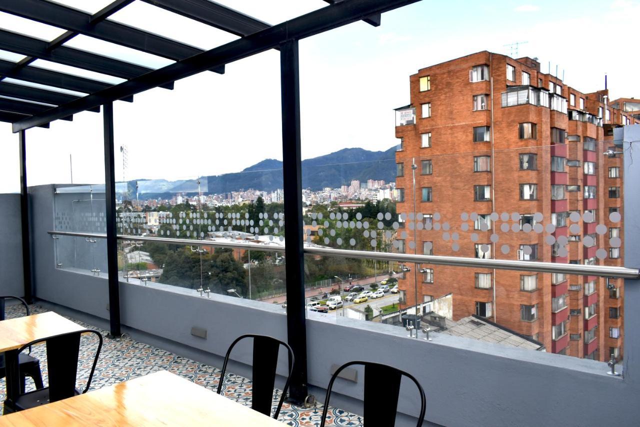 Em Hotel Corferias Embajada Americana Bogotá Exteriör bild