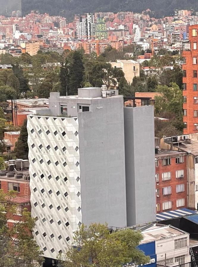 Em Hotel Corferias Embajada Americana Bogotá Exteriör bild
